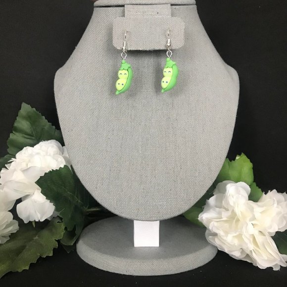 New Handmade "Two Peas in a Pod" Dangle Earrings (1.8" long x 0.4" wide) - Picture 3 of 6